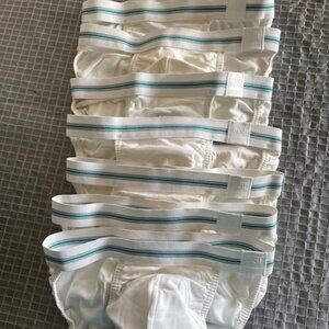 E2U 7 briefs brand new size S